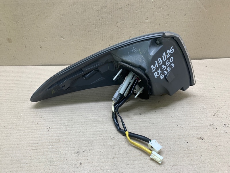 Фонарь наружный правый RX350/450 09-15 2011 3.5 2GR-FE