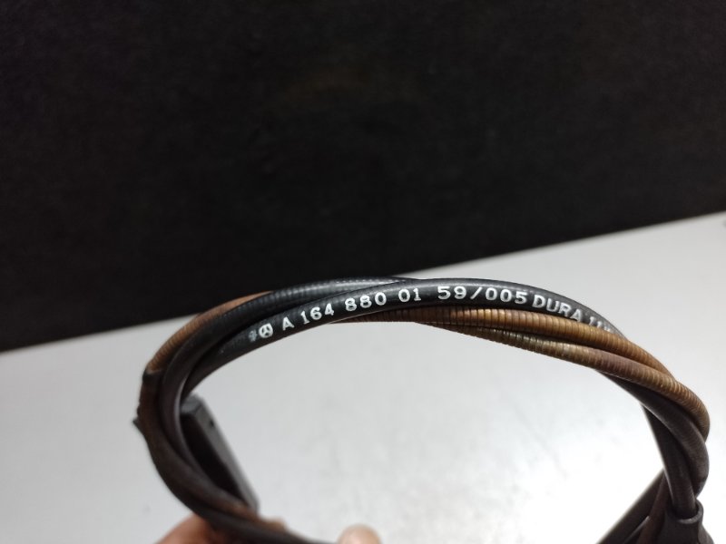 Трос замка капота MERCEDES GL-CLASS X164 06-12 LONG M273923 4.7L Трос замка капота MERCEDES GL-CLASS X164 06-12 LONG M273923 4.7L