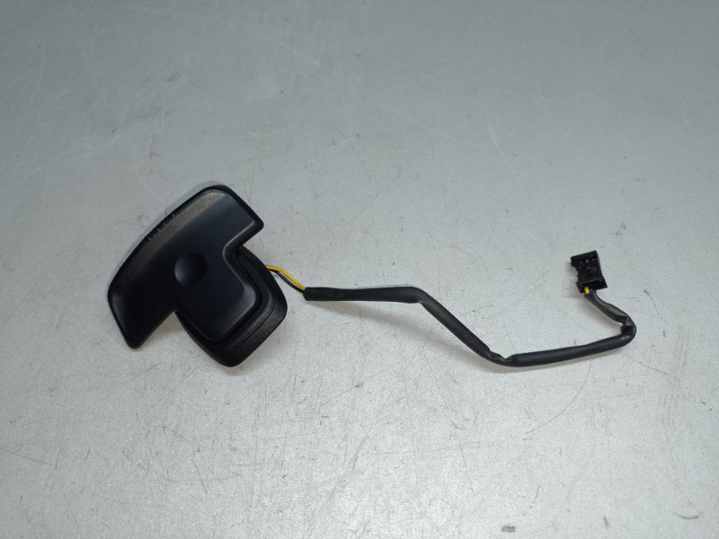 Запчасть лепестки переключения передач левые MERCEDES GL-CLASS X164 06-12 2011 M273923 4.7L A 204 870 90 58 9051 Б/У Лепестки переключения передач левые MERCEDES GL-CLASS X164 06-12 2011 M273923 4.7L A 204 870 90 58 9051 Б/У