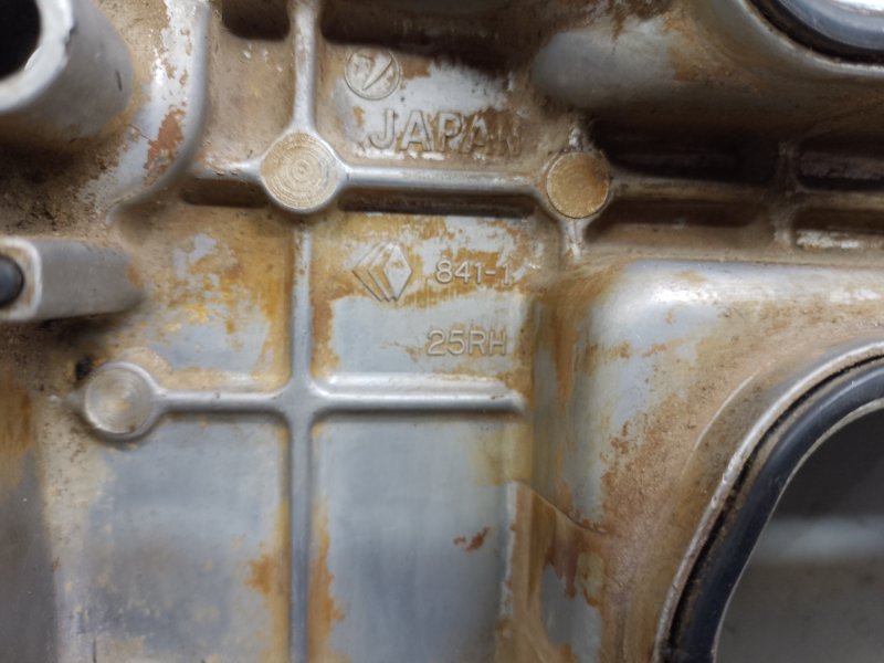 Крышка клапанная правая FORESTER SF 97-02