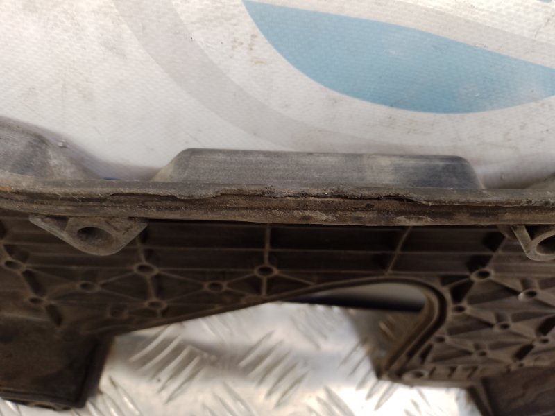 Крышка ГРМ RX300/330/350/400 03-09