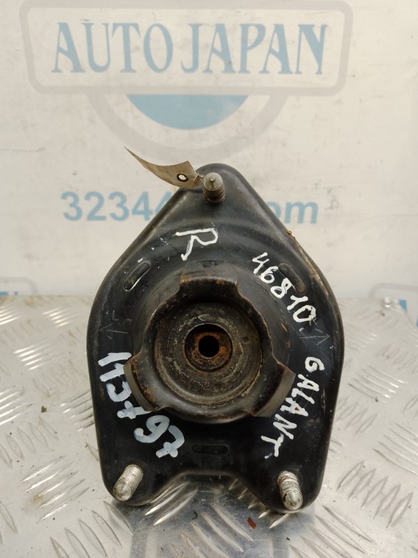 Опора амортизатора задняя правая MITSUBISHI GALANT 03-12 MR589415 Б/У