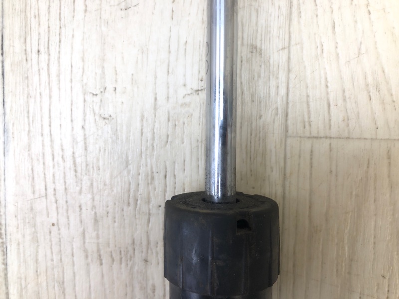 Амортизатор задний NISSAN SENTRA B17 12-21 B17 1.8 MRA8DE Амортизатор задний NISSAN SENTRA B17 12-21 B17 1.8 MRA8DE