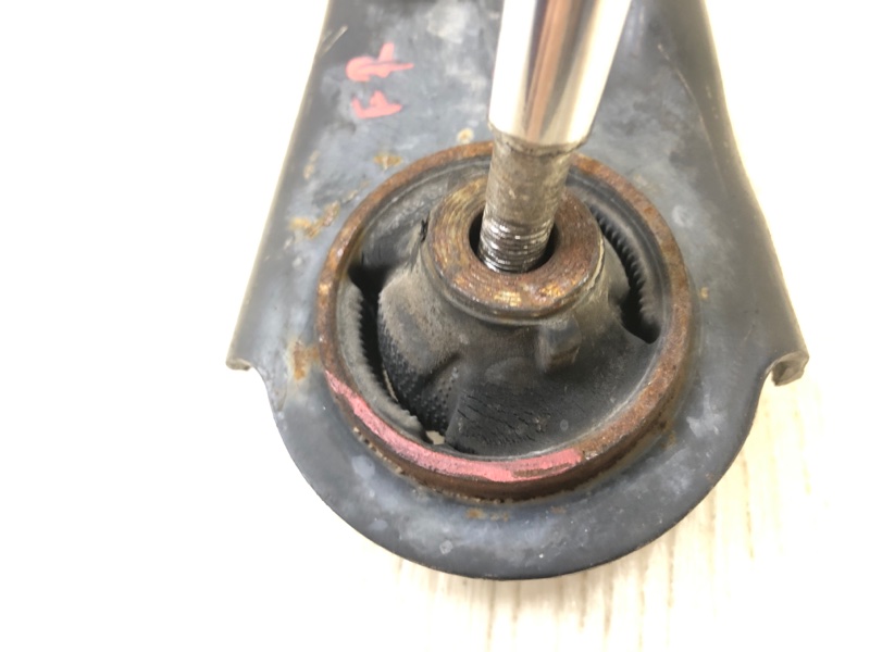 Рычаг передней подвески нижний правый SENTRA B17 12-21 2015 B17 1.8 MRA8DE Рычаг передней подвески нижний правый SENTRA B17 12-21 2015 B17 1.8 MRA8DE