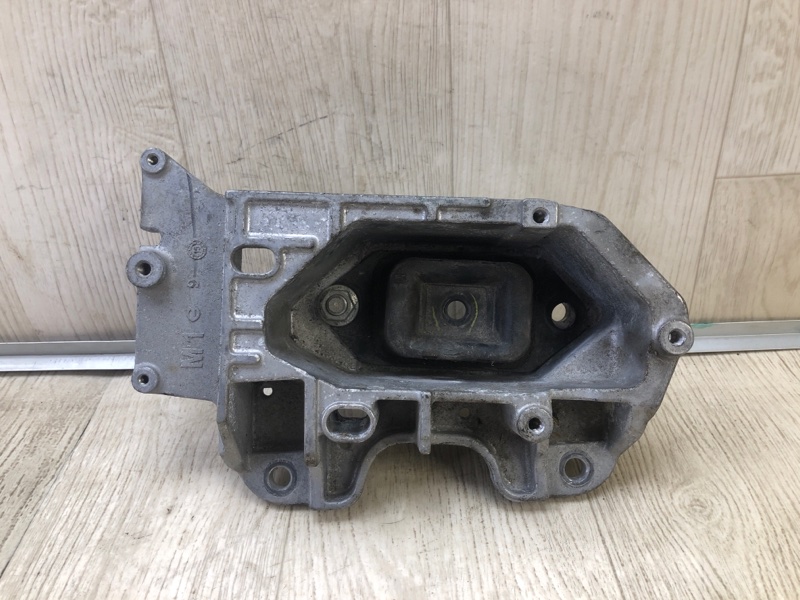 Подушка двигателя левая SENTRA B17 12-21 2015 B17 1.8 MRA8DE