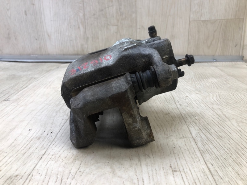 Суппорт тормозной передний правый NISSAN SENTRA B17 12-21 B17 1.8 MRA8DE Суппорт тормозной передний правый NISSAN SENTRA B17 12-21 B17 1.8 MRA8DE