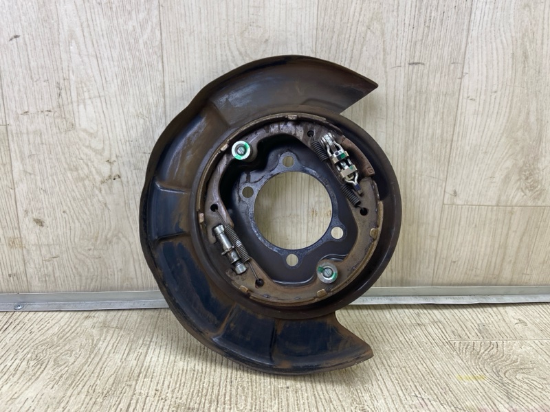 Тормозной механизм задний левый Q50 15-20 2016 SEDAN 2.0T M274