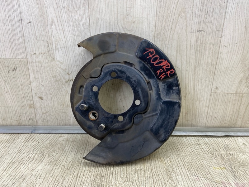 Тормозной механизм задний правый INFINITI Q50 15-20 2016 SEDAN 2.0T M274 440001MB6A Б/У