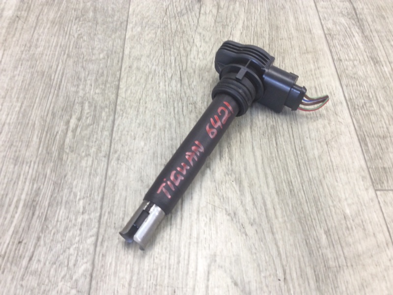 Катушка зажигания VOLKSWAGEN TIGUAN 08-17 2011 5N 2.0 CCTA 07K905715F Б/У