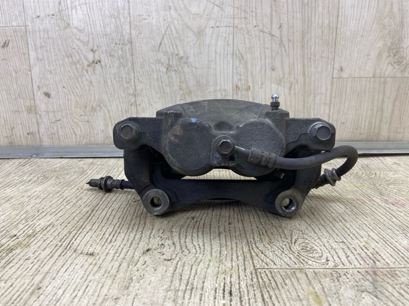 Суппорт тормозной передний правый Q50 15-20 2016 SEDAN 2.0T M274