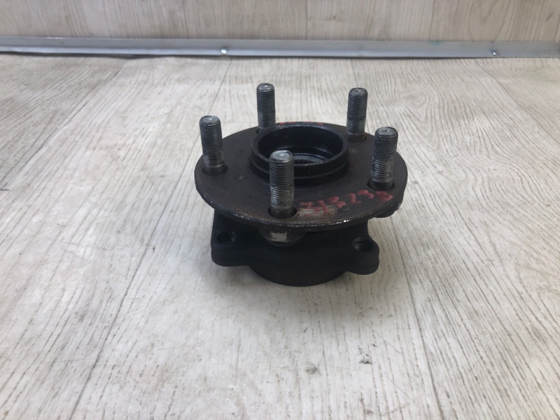 Ступица передняя SUBARU CROSSTREK 12-17 2015 GP FB20X e-Boxer 28373SC000 Б/У