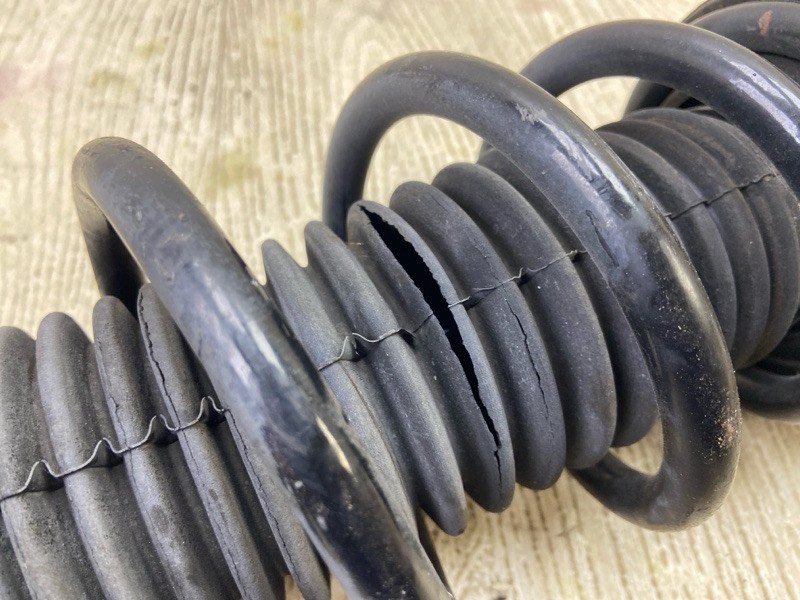 Амортизатор задний Q50 15-20 2016 SEDAN 2.0T M274