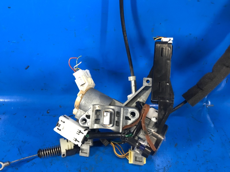 Замок зажигания MITSUBISHI OUTLANDER XL 05-13 2.4 4B12 Замок зажигания MITSUBISHI OUTLANDER XL 05-13 2.4 4B12