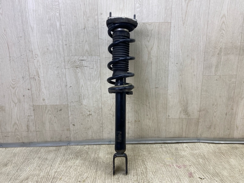 Амортизатор передний Q50 15-20 2016 SEDAN 2.0T M274