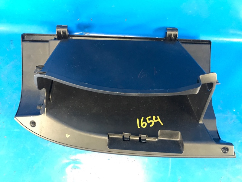 Бардачок MITSUBISHI OUTLANDER XL 05-13 2.4 4B12