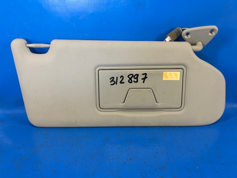 Запчасть козырек солнцезащитный правый MITSUBISHI OUTLANDER XL 05-13 2011 2.4 4B12 7620A894HA Б/У Козырек солнцезащитный правый MITSUBISHI OUTLANDER XL 05-13 2011 2.4 4B12 7620A894HA Б/У