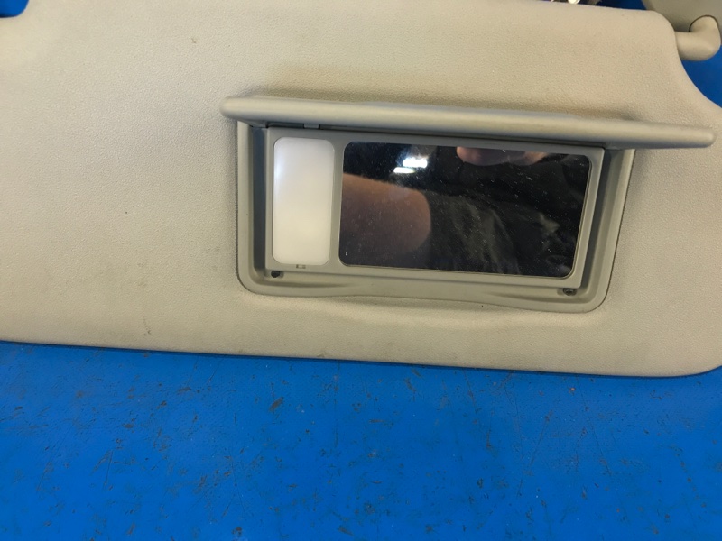 Козырек солнцезащитный правый OUTLANDER XL 05-13 2011 2.4 4B12 Козырек солнцезащитный правый OUTLANDER XL 05-13 2011 2.4 4B12