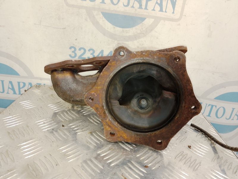 Коллектор выпускной левый QX60/JX35 12-20
