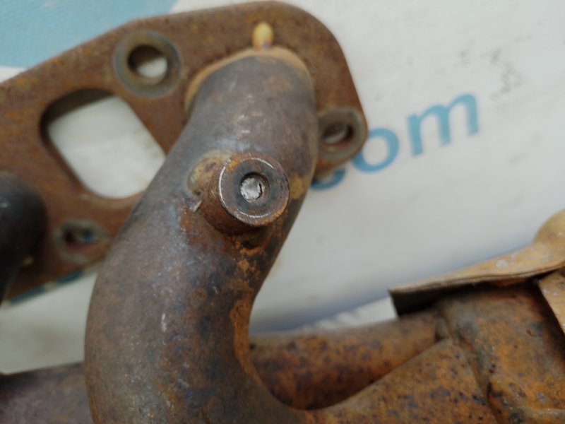 Коллектор выпускной G25/G35/G37/Q40 06-14