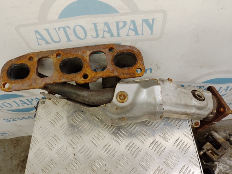 Коллектор выпускной G25/G35/G37/Q40 06-14