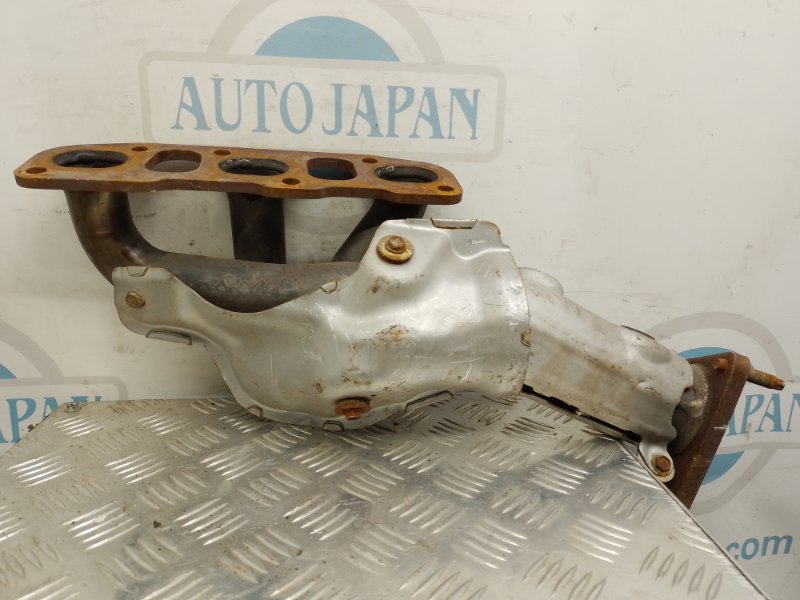 Коллектор выпускной G25/G35/G37/Q40 06-14