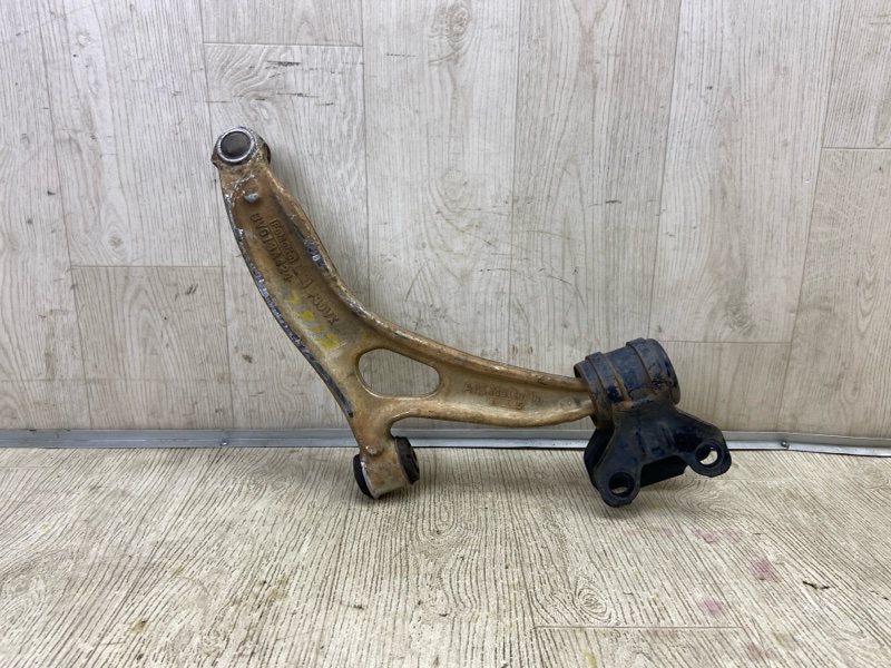 Рычаг передней подвески нижний левый FORD FOCUS 10-18 2015 2.0 C20HDEX BV6Z-3079-G Б/У
