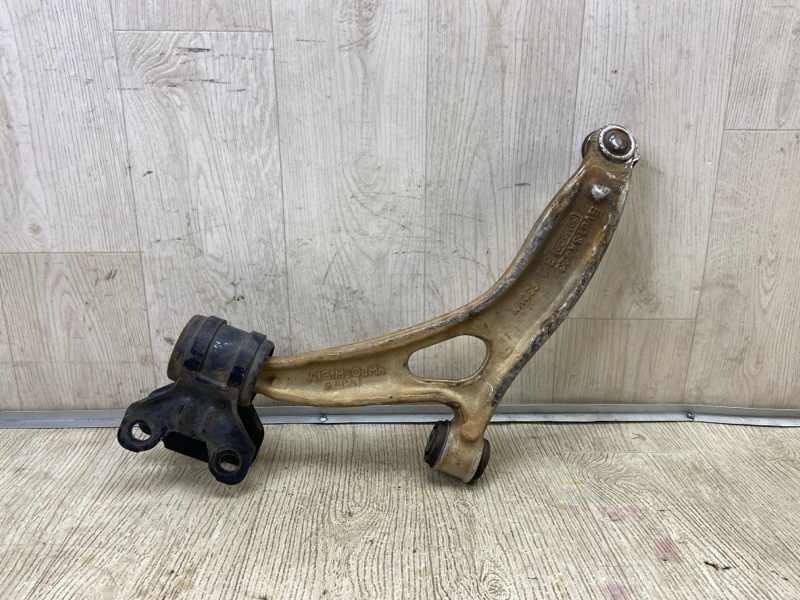 Рычаг передней подвески нижний правый FOCUS 10-18 2015 2.0 C20HDEX