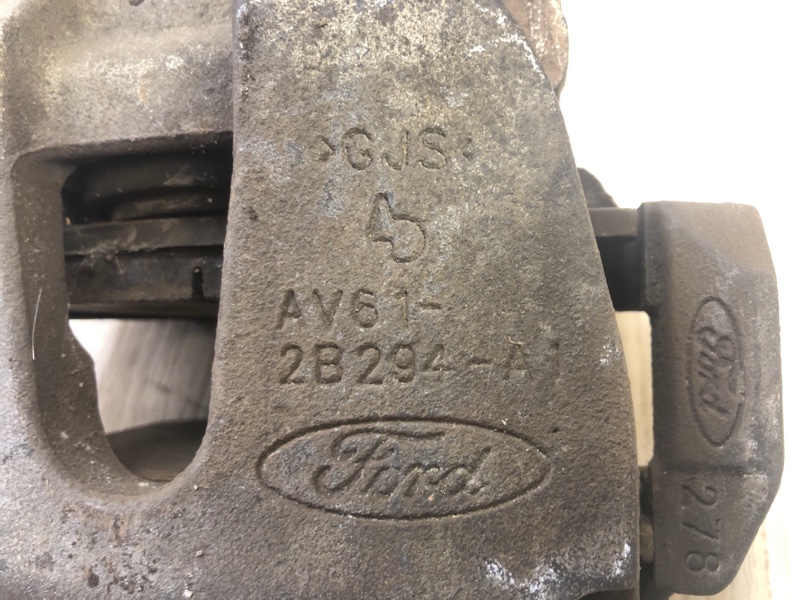 Суппорт тормозной передний правый FOCUS 10-18 2015 2.0 C20HDEX