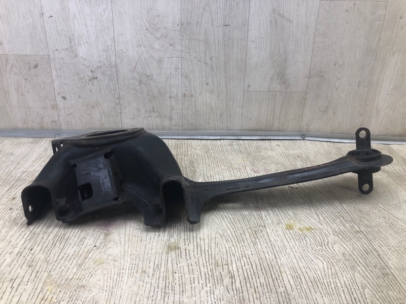 Рычаг задней подвески продольный правый FORD FOCUS 10-18 2.0 C20HDEX