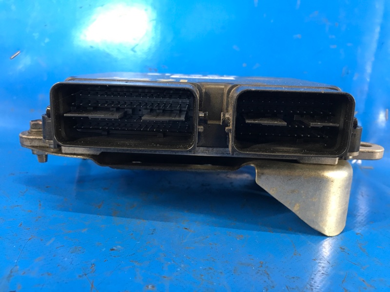 Блок управления двигателем OUTLANDER XL 05-13 2011 2.4 4B12