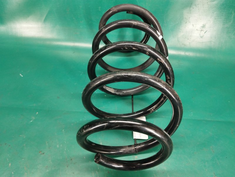 Пружина передней подвески передняя левая VENZA 09-16 2011 Внедорожник 3.5 2GR-FE