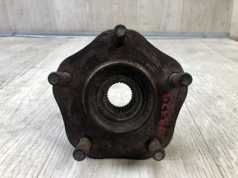 Ступица передняя NV200 USA 13-