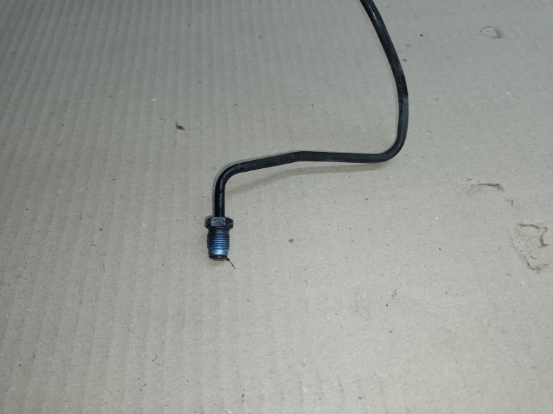 Трубка тормозная передняя правая MERCEDES GL-CLASS X164 06-12 M273923 4.7L Трубка тормозная передняя правая MERCEDES GL-CLASS X164 06-12 M273923 4.7L