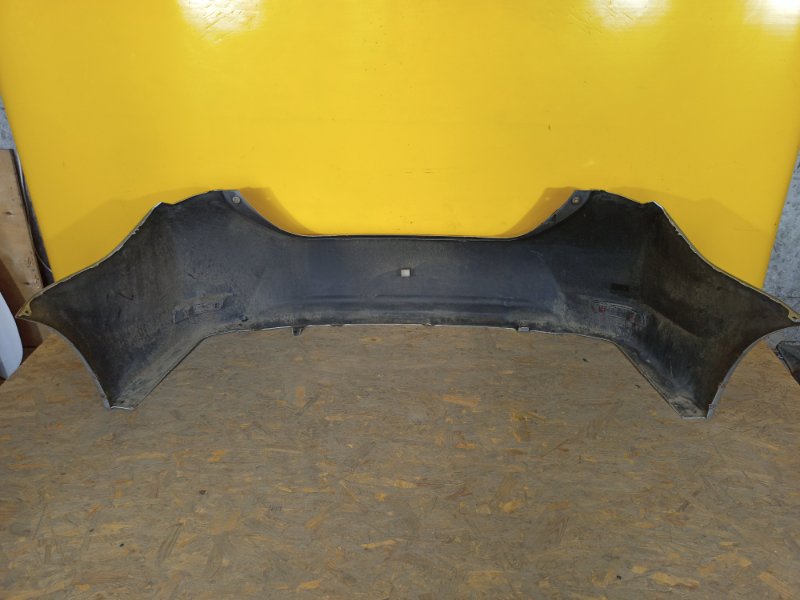 Бампер задний COROLLA 12-19 E180