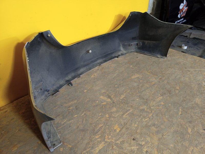 Бампер задний COROLLA 12-19 E180