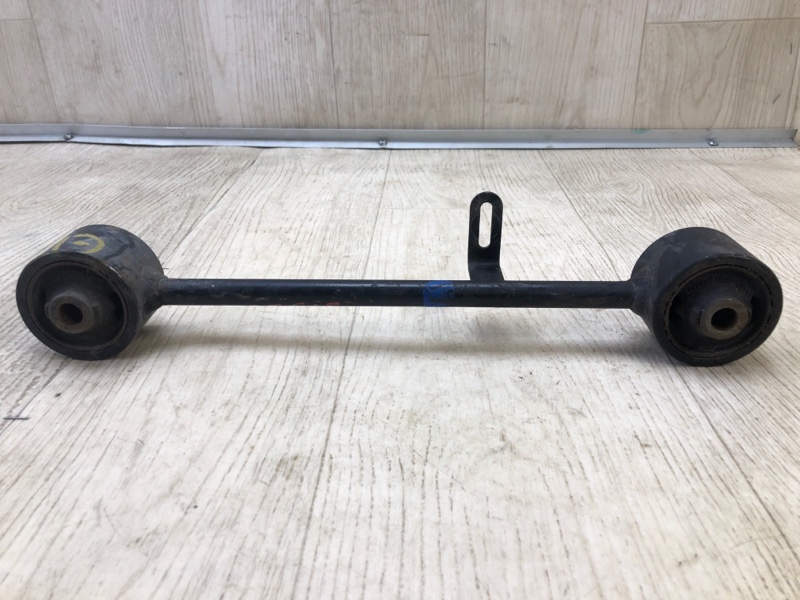 Рычаг задней подвески продольный правый LEXUS GX470 02-09 2008 Внедорожник 4.7 2UZFE 4871035060 Б/У