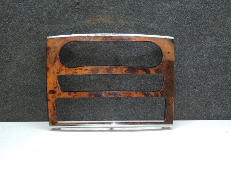 Запчасть консоль центральная MERCEDES GL-CLASS X164 06-12 2011 M273923 4.7L A 164 680 12 39 Б/У Консоль центральная MERCEDES GL-CLASS X164 06-12 2011 M273923 4.7L A 164 680 12 39 Б/У