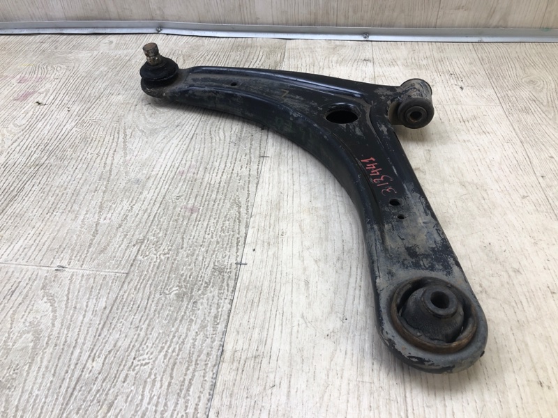 Рычаг передней подвески нижний левый MITSUBISHI OUTLANDER XL 05-13 Внедорожник 3.0 6B31