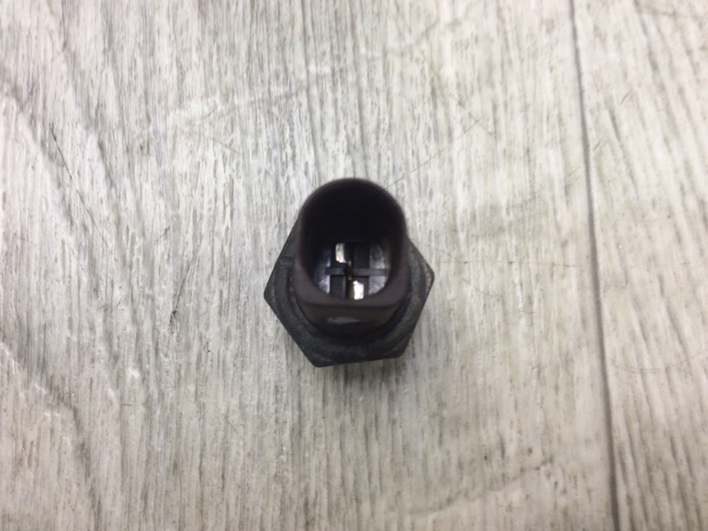 Датчик давления масла ДВС PORSCHE CAYENNE 02-07 955 4.5i M48