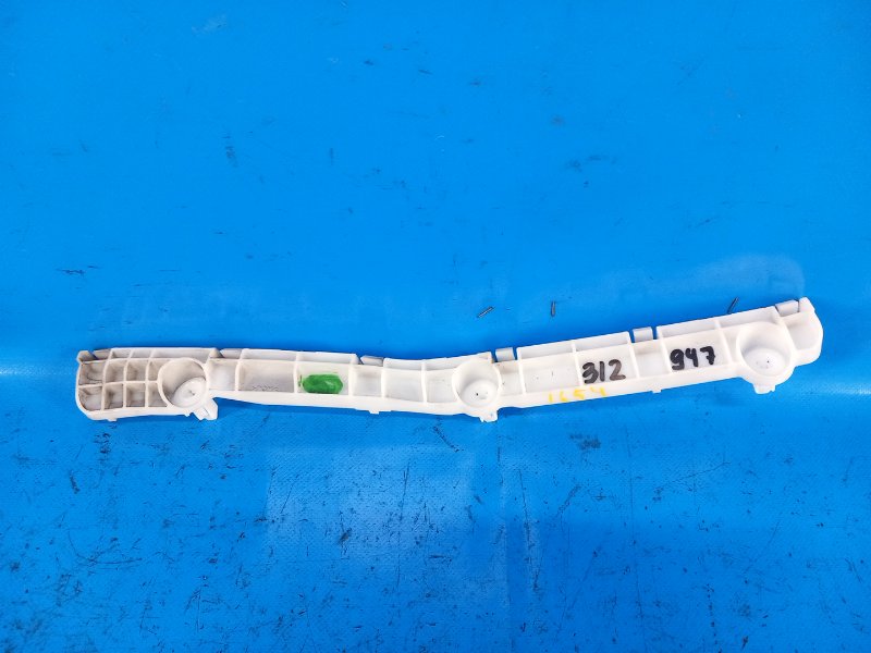 Кронштейн заднего бампера левый MITSUBISHI OUTLANDER XL 05-13 2011 2.4 4B12 6410A221 Б/У