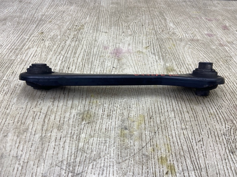 Рычаг задней подвески поперечный нижний правый TIGUAN 08-17 2011 5N 2.0 CCTA