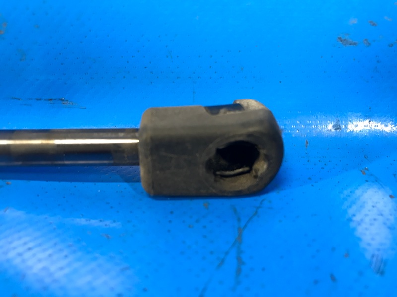 Амортизатор крышки багажника левый SOUL PS 13-19 2016 1.6 G4FD