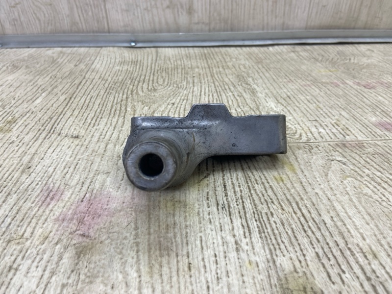 Кронштейн TIGUAN 08-17 2011 5N 2.0 CCTA