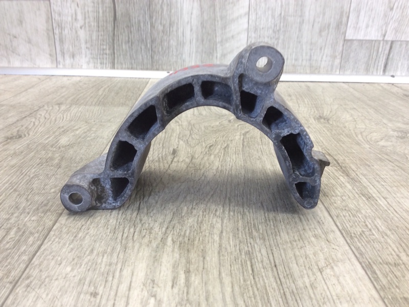 Кронштейн генератора PORSCHE CAYENNE 02-07 955 4.5i M48