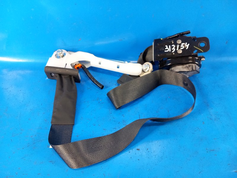 Ремень безопасности передний правый NISSAN SENTRA B17 12-21 2015 B17 1.8 MRA8DE 86884-4FY8A Б/У