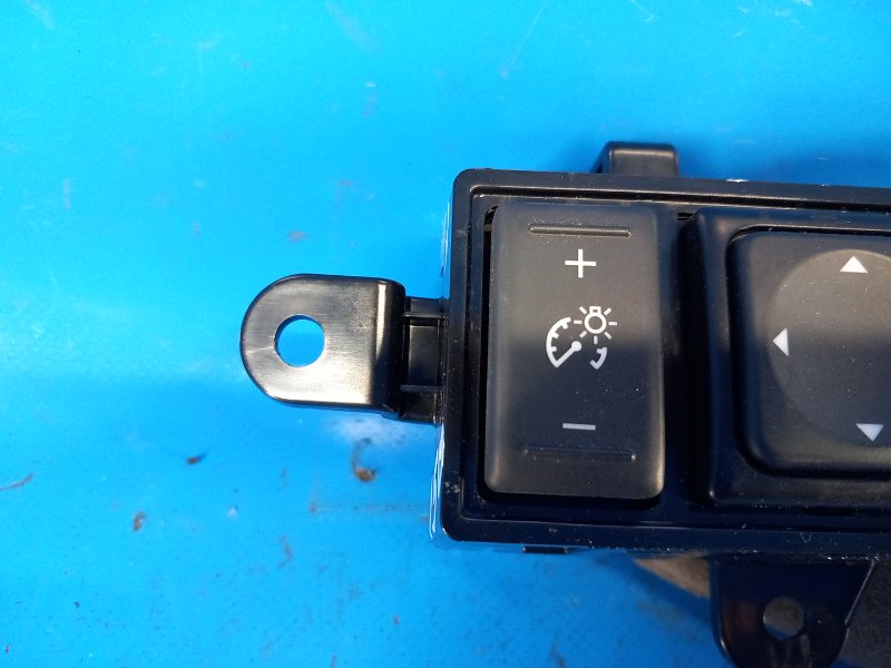 Регулятор подсветки панели приборов NISSAN SENTRA B17 12-21 2015 B17 1.8 MRA8DE 259803RA0A Б/У