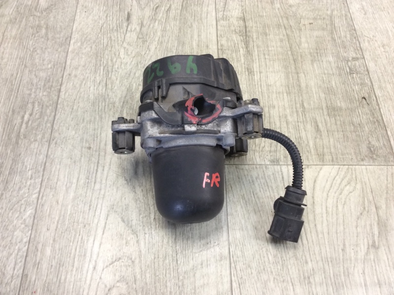 Запчасти двигателя правые PORSCHE CAYENNE 02-07 955 4.5i M48