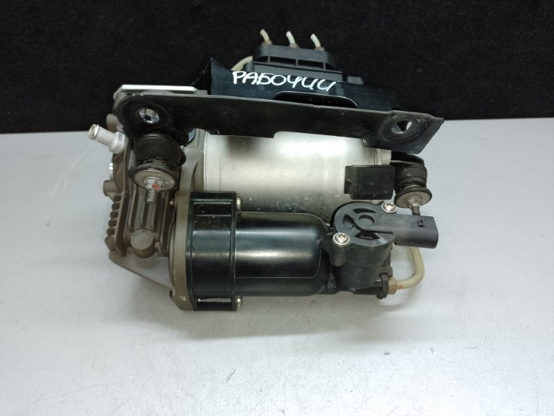 Компрессор пневмоподвески MERCEDES GL-CLASS X164 06-12 M273923 4.7L
