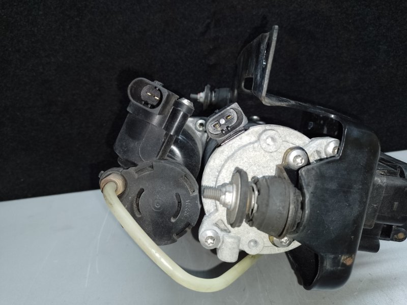 Компрессор пневмоподвески GL-CLASS X164 06-12 2011 M273923 4.7L