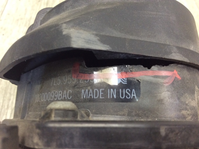 Запчасти двигателя левые CAYENNE 02-07 2006 955 4.5i M48